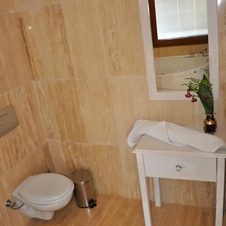 Caretta Hotel 3*