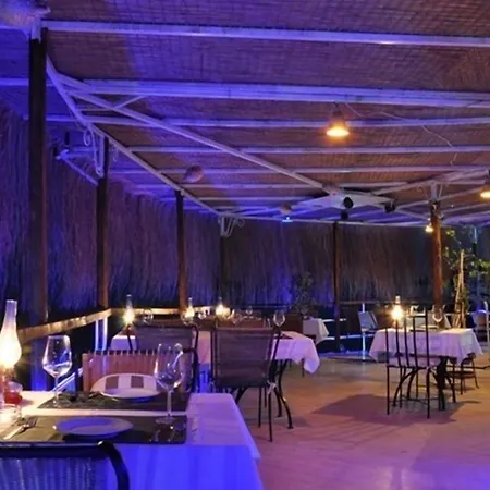 Caretta Hotel