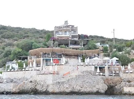 Hotel Caretta 3*
