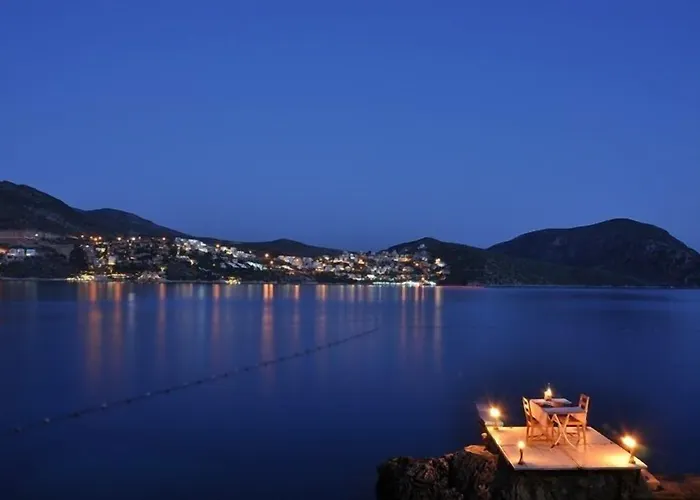 Hotel Caretta 3*
