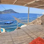 Caretta Hotel 3*