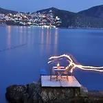 Caretta Hotel