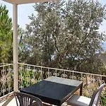 Caretta Hotel 3*